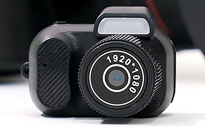 相机大小刷新记录 MiniCa只有4cm宽、17g重