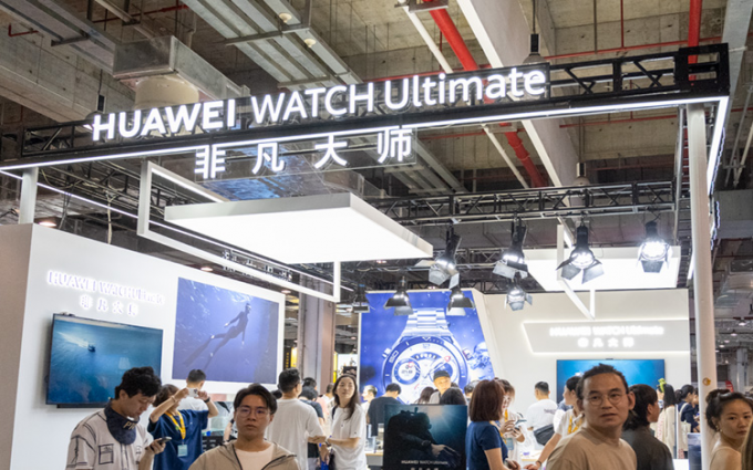 华为WATCH Ultimate亮相上海潜水展：诠释专业级智能穿戴设备新高度