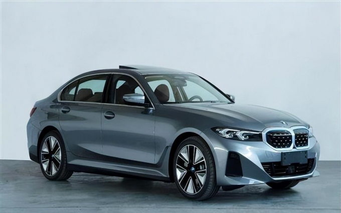 宝马i3特价19.6万起？消费者：全是套路！
