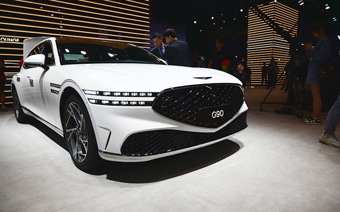 2023成都车展丨捷尼赛思G90正式上市，X Speedium Coupe概念车首次展出   