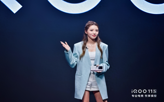 美女产品经理离职热度压过iPhone15，压力或许来自华为？