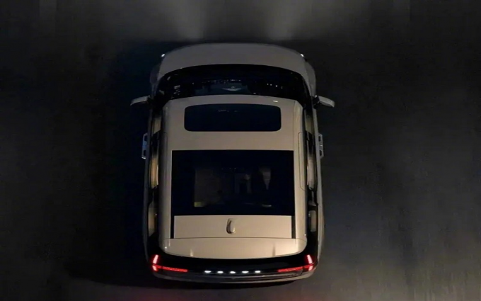 最坚固的MPV来了  沃尔沃EM90将于一个月后全球首发