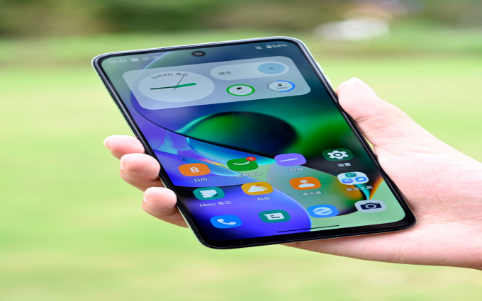 moto G54真机上手：千元价位素皮机身，杜比全景声，干净无广告