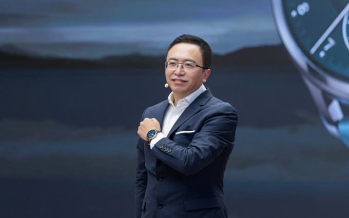 iPhone已被全面碾压？荣耀发布Magic Vs2，多项参数干翻苹果