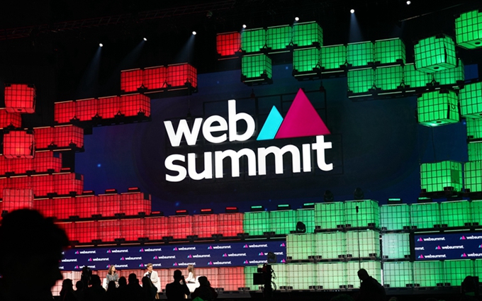 Web Summit 2023隆重开幕，维基百科创始人回应ChatGPT的挑战  