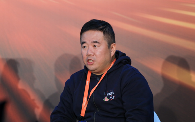 专访英特尔中国区技术部总经理高宇：AI PC刚起步，酷睿Ultra带来出色体验