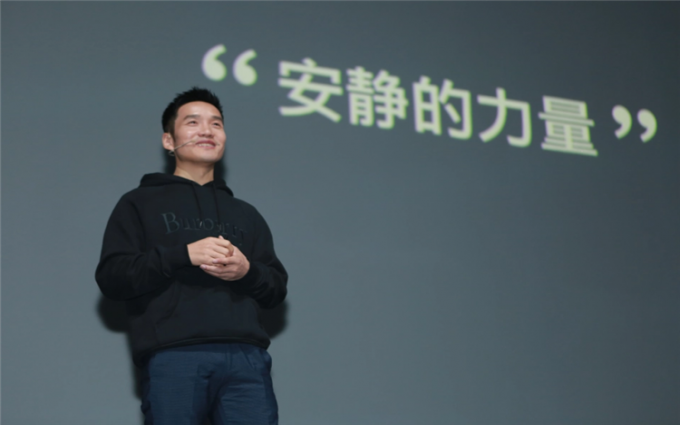 从专注旗舰到服务大众，一加这十年的浮与沉