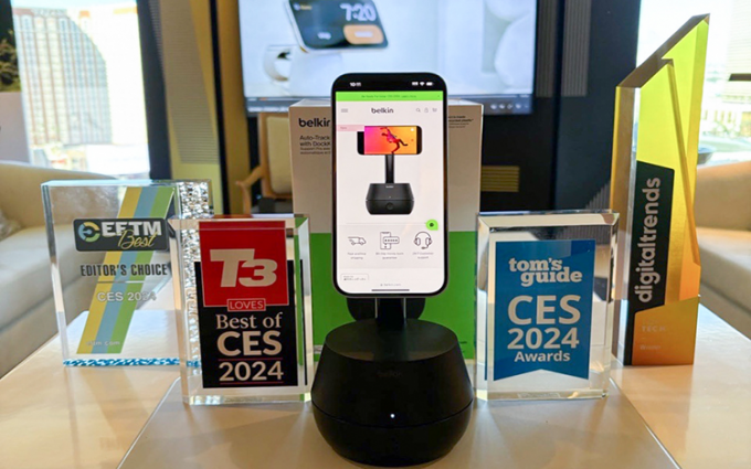 CES2024 | 贝尔金推出DockKit自动追踪充电云台 让iPhone秒变跟拍神器