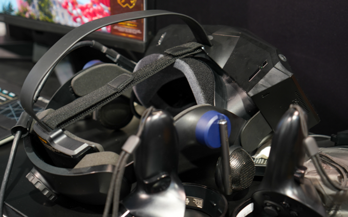 CES2024 | 小派展示Pimax Crystal头显：单眼达4K，玻璃非球面镜片行业唯一