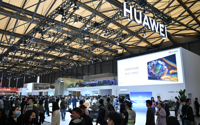 华为全场景有那么好?沉浸式体验AWE华为1500+平方米展区