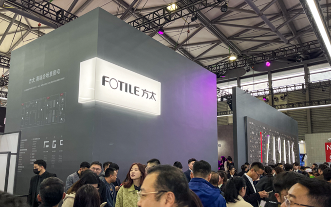 如何让厨房变得有人情味?AWE现场看看方太是怎么做的