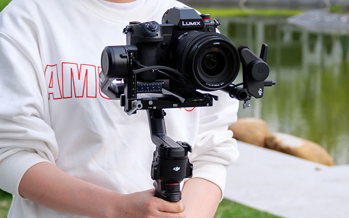 DJI RS  4相机稳定器首发评测：优化小细节，效率大提升