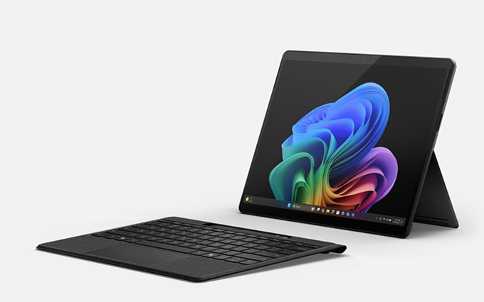 微软发布新一代Surface Pro：高通骁龙处理器加成，目标iPad Pro