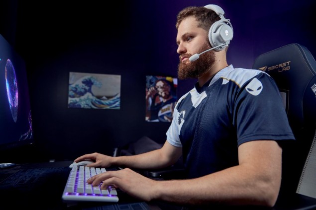 ALIENWARE携手Team Liquid推出全新PRO无线耳机