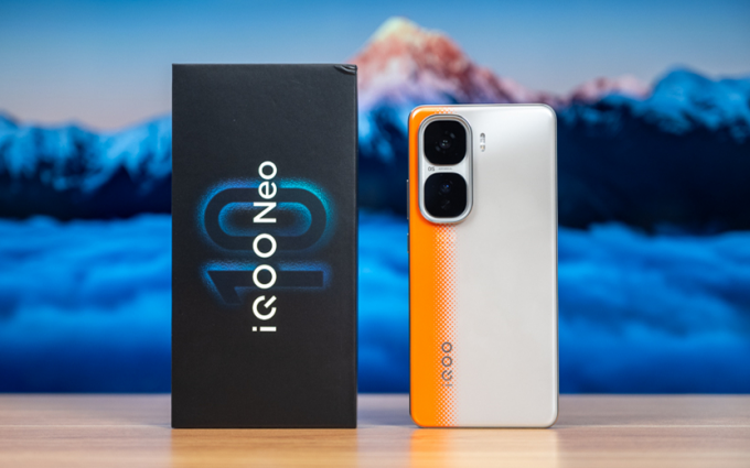 iQOO Neo10 Pro测评:游戏体验不是终点,屏幕与相机也有惊喜!