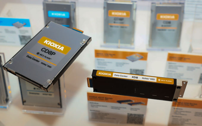 铠侠携存储亮相CES 2025：PCIe 5.0 SSD让AI训练如虎添翼
