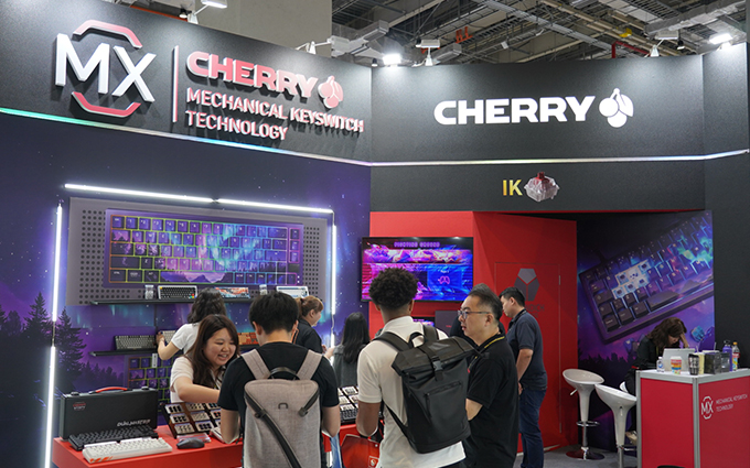 CHERRY樱桃大动作！在COMPUTEX 2025首秀IK电感轴、MK磁轴，4款新轴都很香