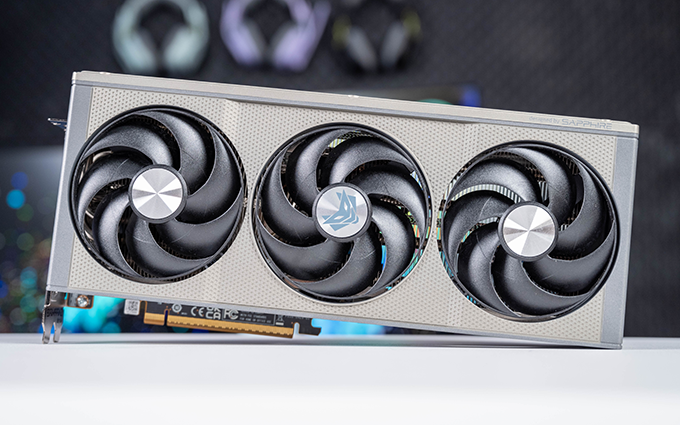 AMD RX 9060 XT实战英伟达RTX 5060 Ti：甜品卡之争谁更值？