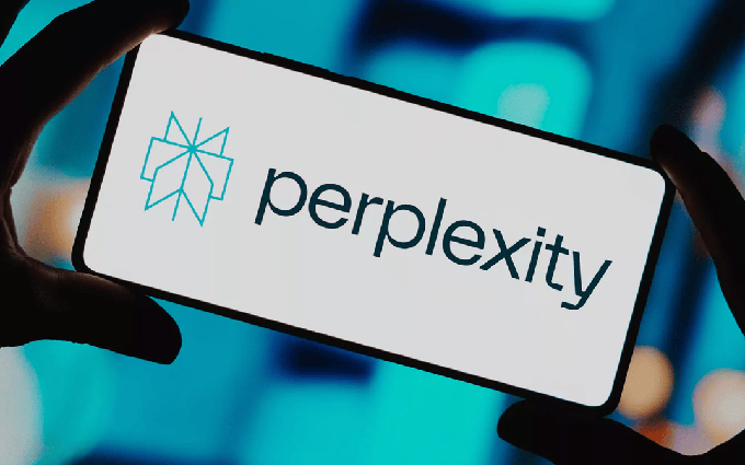 苹果考虑收购AI搜索引擎公司Perplexity：自己造不出来就花钱买，不丢人！
