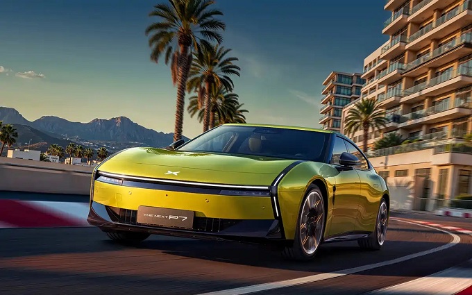 全新小鹏P7上市,2-4周就能提车!排队的小米车主慌了