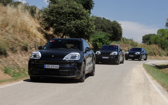 1000马力,400kW充电功率!卡宴EV更多细节曝光