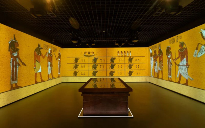 爱普生工程投影机助力上海博物馆“金字塔之巅：古埃及文明大展”刷新纪录