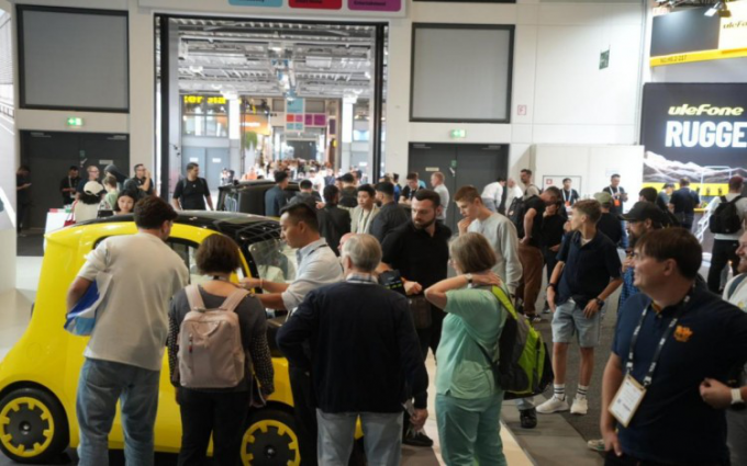 造车新星ASTRAUX闪耀德国IFA展会,加速欧盟市场布局