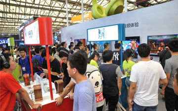 索尼h.ear系列亮相2016 ChinaJoy