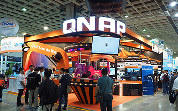 直击Computex2017丨威联通推出全球首款Ryzen NAS