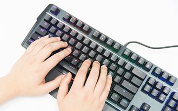 予其光芒 亦使其绽放 HyperX火星RGB机械键盘评测