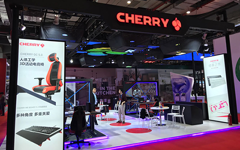 感受舒适敲击体验 CHERRY亮相进博会展现精致机械键盘