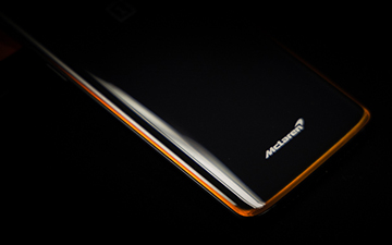 一加6T迈凯伦定制版开箱图赏:热力开跑