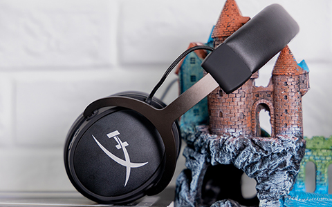 优质有线方便无线 HyperX Cloud Mix天际蓝牙游戏耳机评测
