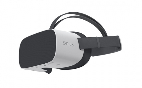 祝贺Pico小怪兽2 VR一体机在热点科技2018五星奖颁奖盛典中荣获：最佳设计奖