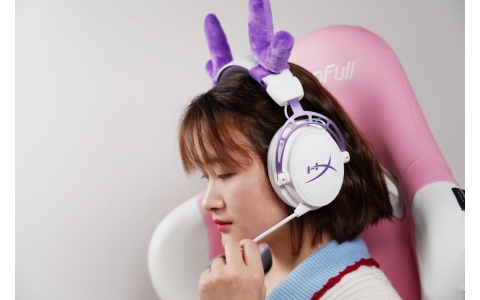 漂亮的不像实力派 HyperX阿尔法紫晶版游戏耳机美图赏析