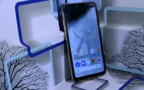 Google Pixel 4真机外观曝光 前置后置均为双摄组合
