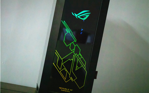 似是DIYer的多年老友：ROG Strix Helios机箱体验评测