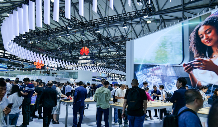 华为展示5G-A通信解决方案：充裕带宽为行业带来更多可能
