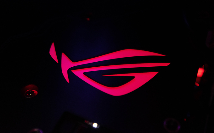期待已久的A卡非公旗舰：ROG-STRIX-RX5700XT-O8G-GAMING评测