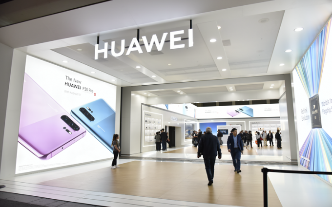 IFA 2019 | 麒麟990处理器成全场主角：华为展示海量产品