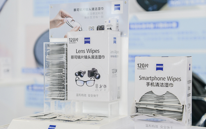 CE China 2019｜蔡司带来手机/镜片镜头清洁湿巾：清洁、除菌一举多得