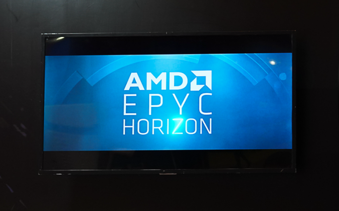 AMD展示EYPC霄龙处理器：为戴尔等科技巨头提供强劲性能