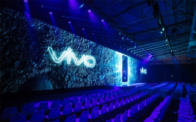 vivo新机入网工信部 采用后置五摄