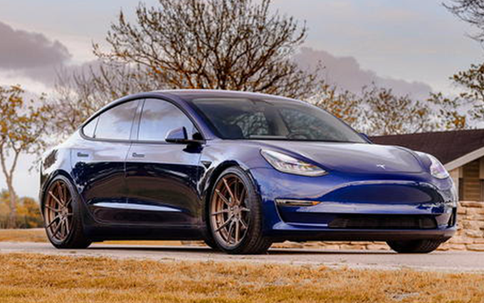 终于等到你：特斯拉宣布第二批国产Model 3 1月7日交付