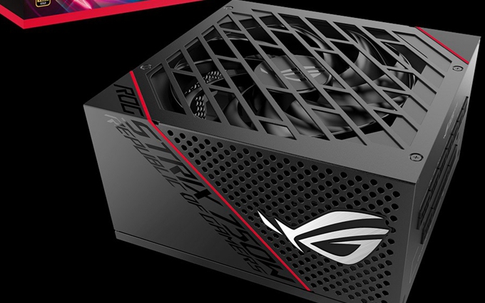 ROG STRIX 雷鹰 750W电源在热点科技2019五星奖颁奖盛典中荣获：优秀产品奖