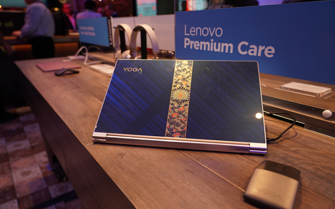 CES2020丨联想x故宫文创联名款产品华美登场 文化与科技的交织