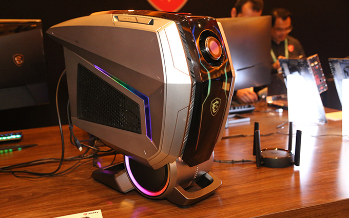 CES2020 | 主机旋钮、水泵外置、LED副屏 微星这些新品改变你对硬件的认识