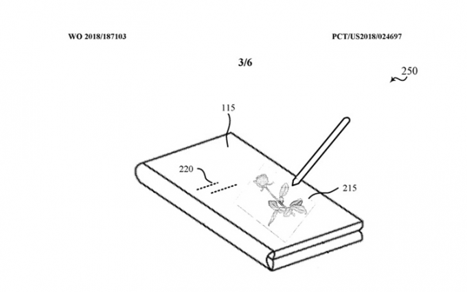 微软Surface Phone专利曝光 或推折叠屏手机？