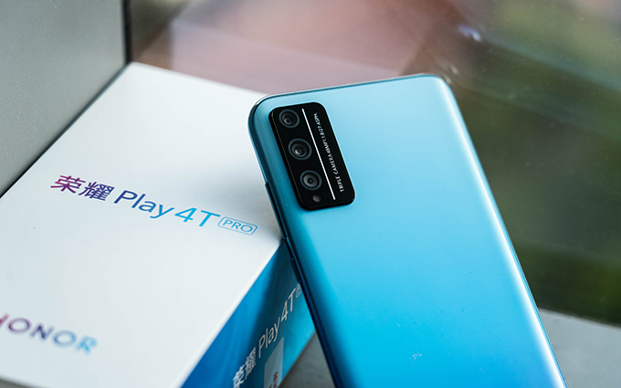荣耀Play4T Pro体验测评：不止于轻薄 还有高颜值高性能