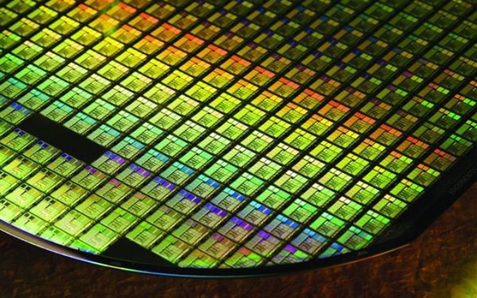 最高8400MHz的DDR5内存今年开始量产